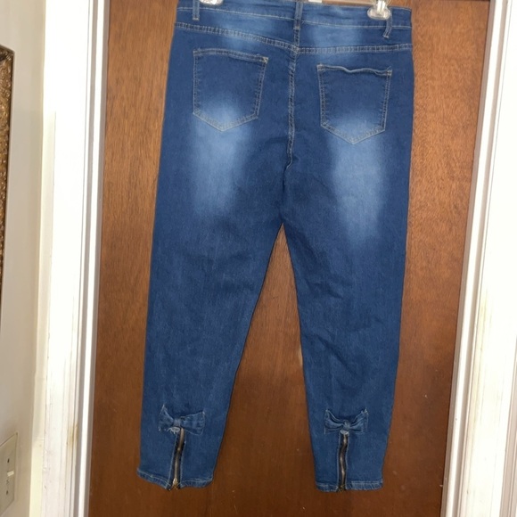 Skinny cut jeans size 1X​ - Picture 2 of 4